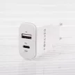 Forever TC-01-20AC PD QC hálózati töltő 1x USB-C 1x USB 20W, fehér
