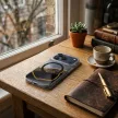 Golden MagSafe iPhone 18 Pro / 17 Pro tok, fekete