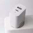 Maxlife MXTC-06-20AC PD QC hálózati töltő 1x USB-C 1x USB 20W, fehér + USB-C - Lightning kábel 20W