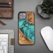 Wood and resin iPhone 15 Plus Bewood Unique Turquoise tok, színes
