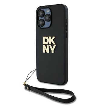   DKNY PU Leather Stack Logo Apple iPhone 15 Pro Max hátlap tok csuklószíjtal, fekete