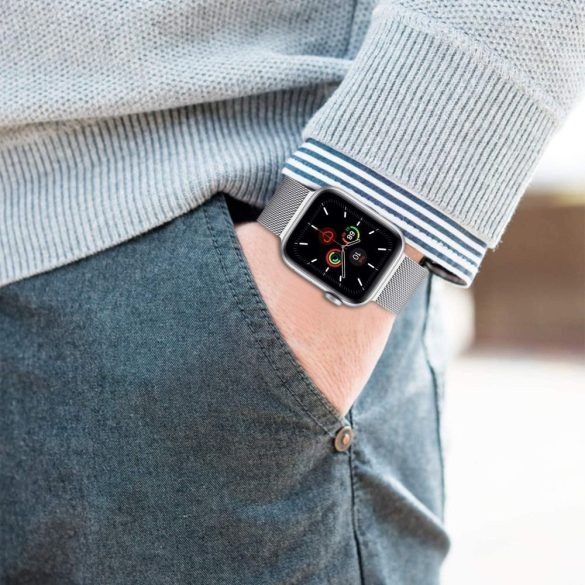 Tech-Protect Milaneseband Apple Watch 42/44mm fém óraszíj, fekete