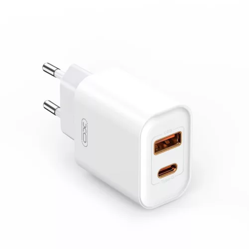 XO CE12 Wall Charger hálózati töltő adapter, gyorstöltő, PD QC 3.0, 20W, USB-A/USB-C, 3A, fehér