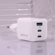 Forever TC-08-65ACC GaN PD QC hálózati töltő 2x USB-C 1x USB 65W, fehér