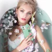 Kingxbar Sweet Series tok eredeti Swarovski kristályokkal díszített iPhone 12 Pro Max, kék