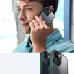 Ugreen LP633 Kickstand védő tok kemény borítás gélkerettel és beépített állvánnyal iPhone 14, fekete