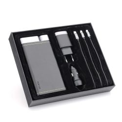   Puridea G4 fekete ajándék szett (Power Bank 10000mAh, 3in1 adatkábel, autós Dual-USB töltő, hálózati Dual-USB töltő) fekete