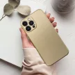 Metallic case tok iPhone 15, arany